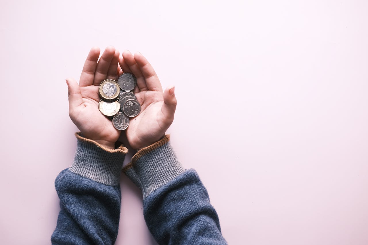 Analyse financière et planification d'investissement sur écrans modernes